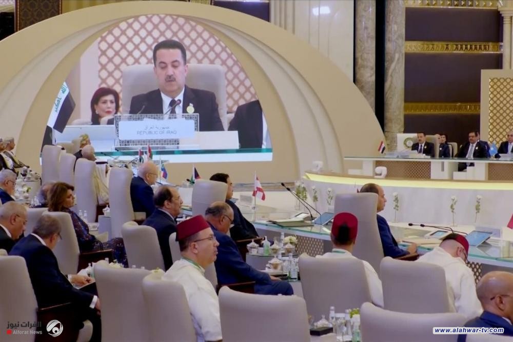 السوداني يعود إلى بغداد بعد مشاركته في مؤتمر القمة العربية